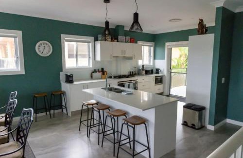 Green Point Apartment | Green Point Tranquillity Sea Views