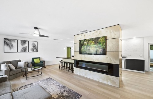 Walsingham House | Green Pool House Oasis with Hot Tub