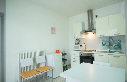 Porotto House | GREEN ROOM - DOUBLE ROOM