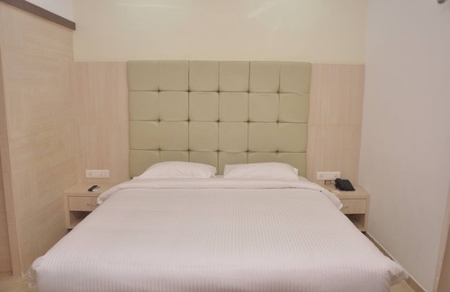 Tenkasi Hotel | Green Royale Resorts