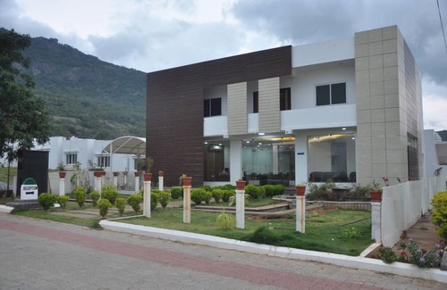 Tenkasi Hotel | Green Royale Resorts