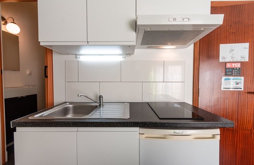 Peniche de Cima Apartment | Green studio, Private Balcony, 100 meters, 2 min by foot, of Peniche Beach