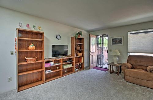 Casa Paloma I House | Green Valley Townhome with Patio and Resort Amenities