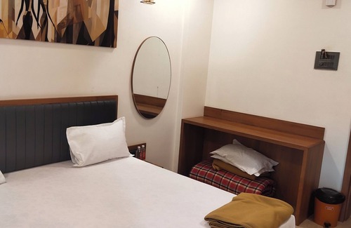 Khalapur Hotel | Green View Resort