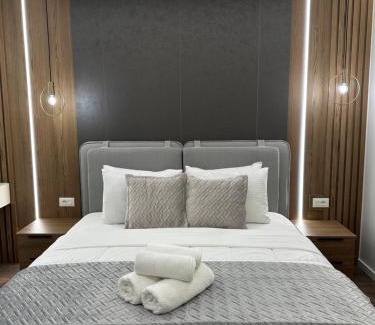 Durres Villa | Green Villa with Private Pool