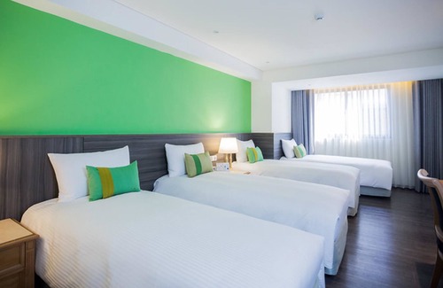 Songshan Hotel | Green World Triplebeds Hotel