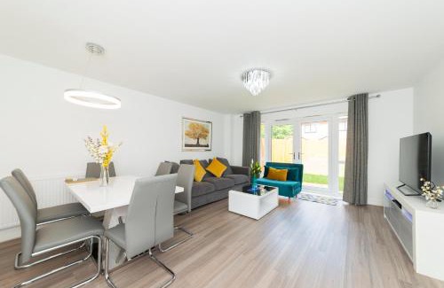 Reading House | Greenfield Modern 3BR Home - Southcote lane , Reading
