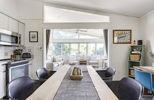 Greenport Cottage | Greenport Waterfront Cottage w/Private Beach