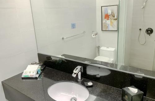 Bintulu Hotel | Greens Hotel & Suites