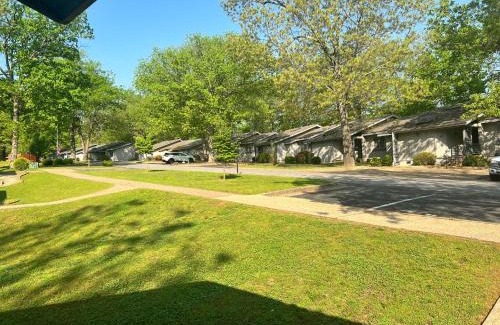 Bella Vista Apartment | Greens One Vacation Home 17