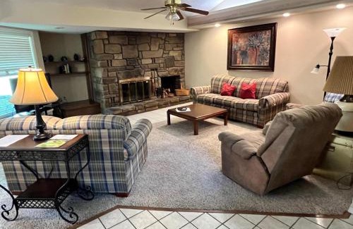 Bella Vista Apartment | Greens One Vacation Home 32