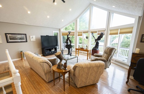 Laurel Fork Ski Chalet | Greenside Cottage