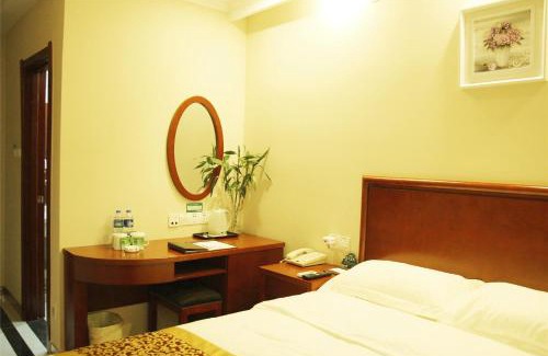 Donghai County Hotel | GreenTree Inn Jiangsu Lianyungang Donghai New Bus Station Express Hotel