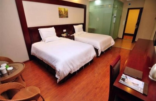 Chenggong Hotel | GreenTree Inn Kunming Chenggong University City HSR Station Shilin Street Express Hotel