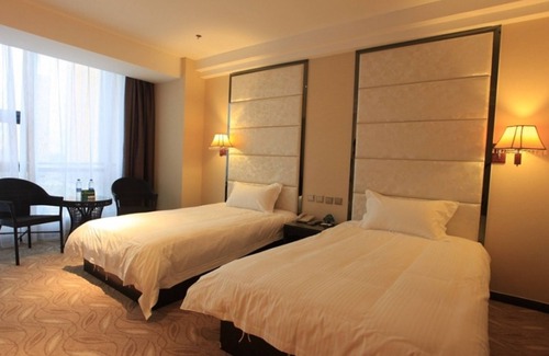 Weihai Hotel | GreenTree Inn North WeiHai Station North International Bathing Beach Hotel