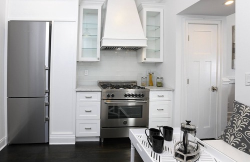 Cos Cob House | Greenwich, CT Hotel Alternative Completely Renovated High End Townhouse