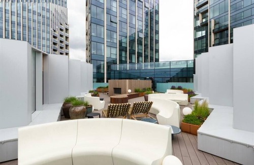 Peninsula Apartment | Greenwich-The O2nCosy water view with lots of restaurant 1 minute from O2 arena