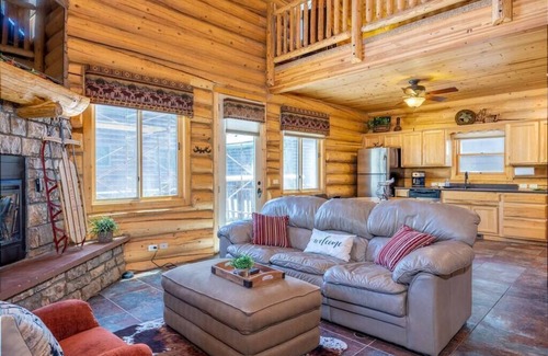 Greer Cabin | Greer Meadow View Cabin (Cabin 172)