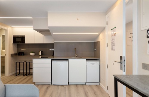 Vilassar de Mar Apartment | Gregal - Aparthotel with Swimming Pool
