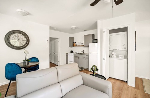 Fort Smith Condo | Gretel ; Private one bedroom duplex in desirable Fort Smith downtown Park Hill