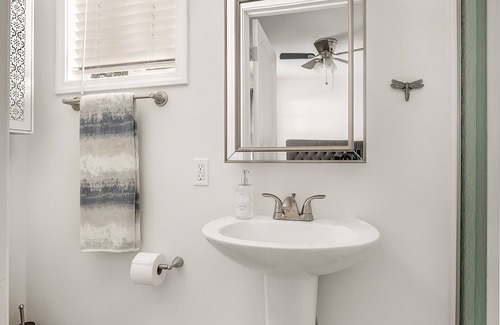 Fort Smith Condo | Gretel ; Private one bedroom duplex in desirable Fort Smith downtown Park Hill