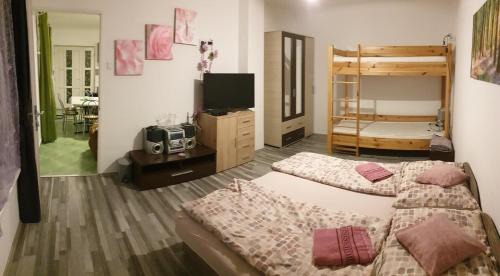 Poroszlo Apartment | Grevia Apartmanok