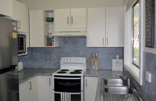 Sanctuary Point House | Greville Getaway - Absolute Waterfront