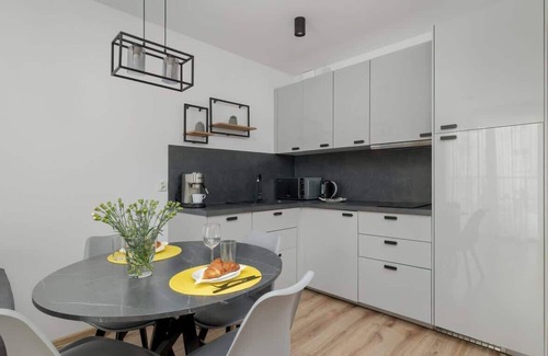 Kolobrzeg Apartment | Grey Apartment | Kołobrzeg | Furnished Balcony