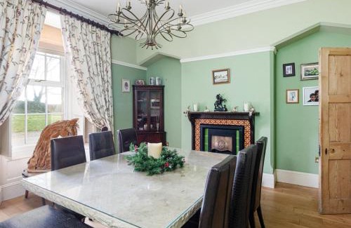 Durham House | Grey Gables