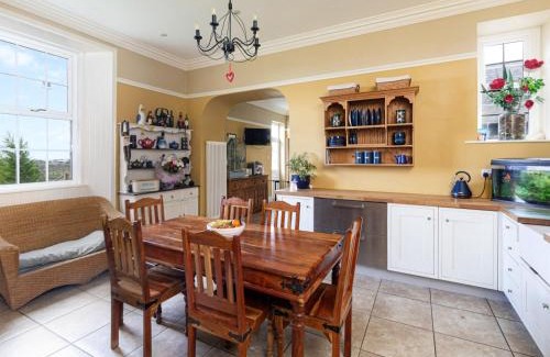 Durham House | Grey Gables