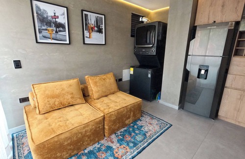 Itagui Apartment | Grey Stone Suite