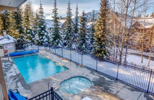 Upper Village House | Greystone Lodge 207 Ski-in Out