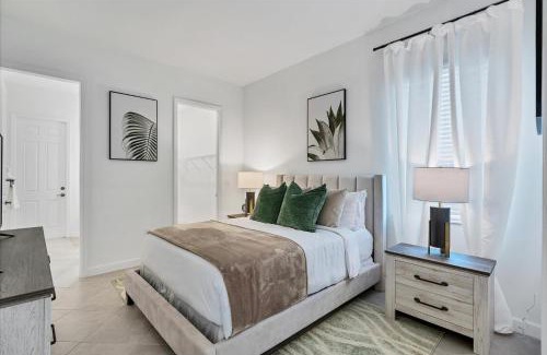South Gulf Cove Villa | GRH14486 - Charlotte Harbor Area - 3 Bed 3 Baths Villa
