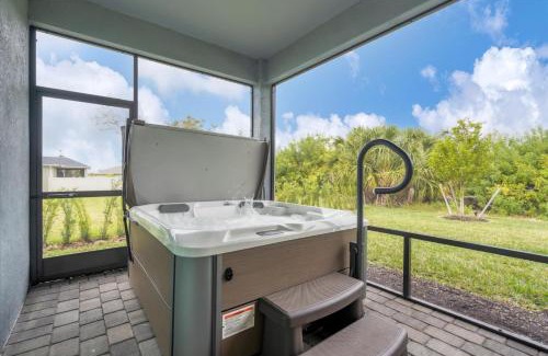 South Gulf Cove Villa | GRH14486 - Charlotte Harbor Area - 3 Bed 3 Baths Villa