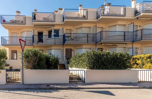 Llanca Apartment | Grifeu 17 – Apartment next to the beach