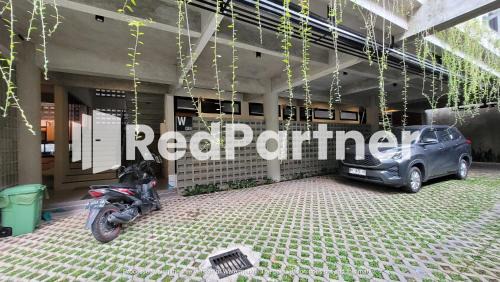 Sinduharjo Hotel | Griya Nawastika Syariah at Jakal KM 8 Redpartner