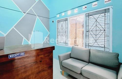 Kediri Hotel | Griya Prashasta Mitra RedDoorz