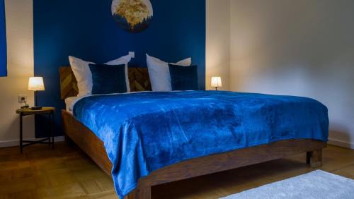 Ulm Apartment | Groß, Modern, Zentrumsnah mit Parkplatz und Garten
