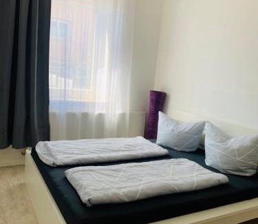 Kaufbeuren Apartment | Großartige 3 Zimmer Ferienwohnung mit Kamin und Garten für 1-6 Personen