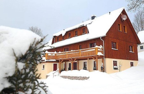 Rehefeld-Zaunhaus Apartment | Große Ferienwohnung im Wohnhaus - Gästehaus Ihle - Ferienwohnungen & Appartements