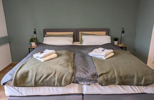 Rohrbach Apartment | Große, gemütliche 4-Zimmer-Ferienwohnung mit guter Verkehrsanbindung im Süden von Heidelberg