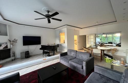 Dagow Apartment | Große Terrassenwohnung mit Seeblick