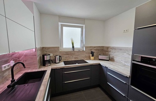 Altlindenau Apartment | Große Wohnung in Stadionnähe
