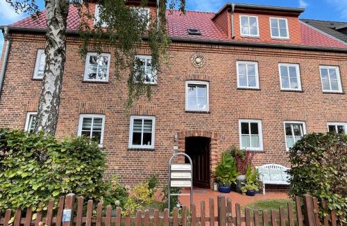 Neubrandenburg Apartment | große Wohnung zentral gelegen