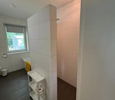 Beselin House | Großes Ferienhaus Im Grünen -