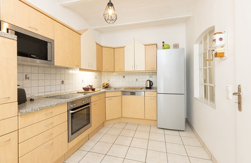 Loptin Apartment | Großzügige Ferienwohnung Zwischen den Meeren am Rande der Holsteinischen Schweiz