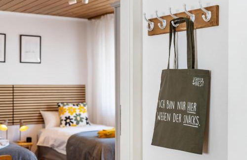 Schierstein Apartment | Großzügige Wohnung, 1 Min zum Hafen