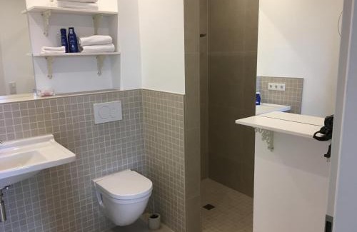 Odenthal Apartment | Großzügiges Appartement -ruhig und doch zentral