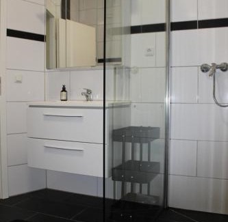 Kernstadt House | Großzügiges Zimmer im Zentrum mit 2 Betten