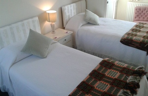 Brynrefail House | Groeslon Ty Mawr B&B